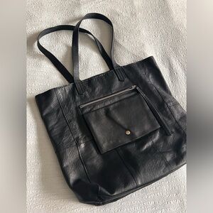 Day & Mood  Black Leather Shoulder Bag